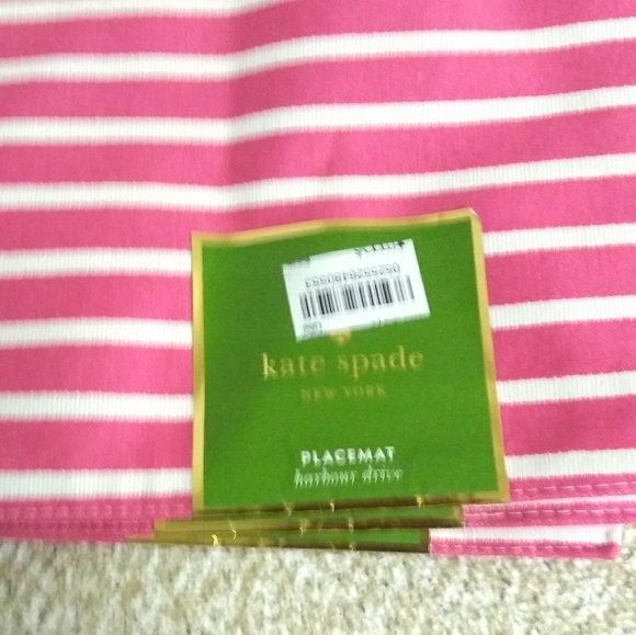 Kate Spade NY 4 Piece Placemats. - Picture 3 of 3
